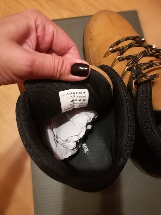 Timberland боти за момче