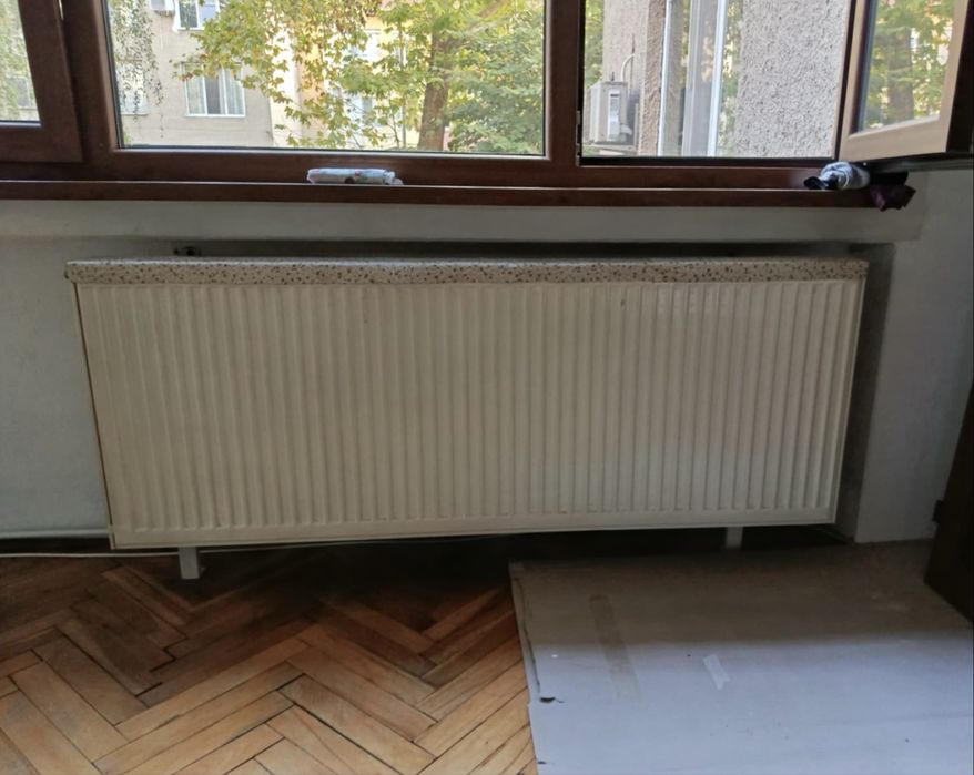 Панелни стоманени радиатори + лира