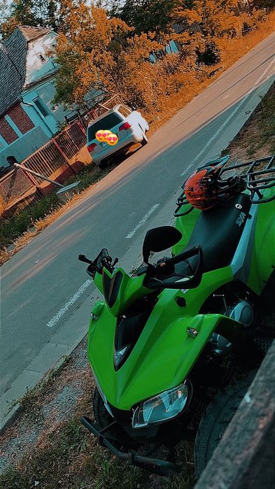 Vand sau schimb atv 200 in stare perfecta!