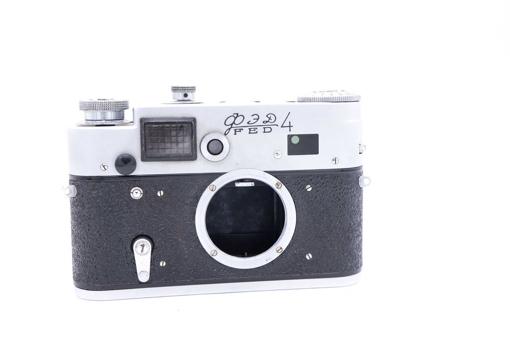 Aparat foto film Fed 4 cu defect