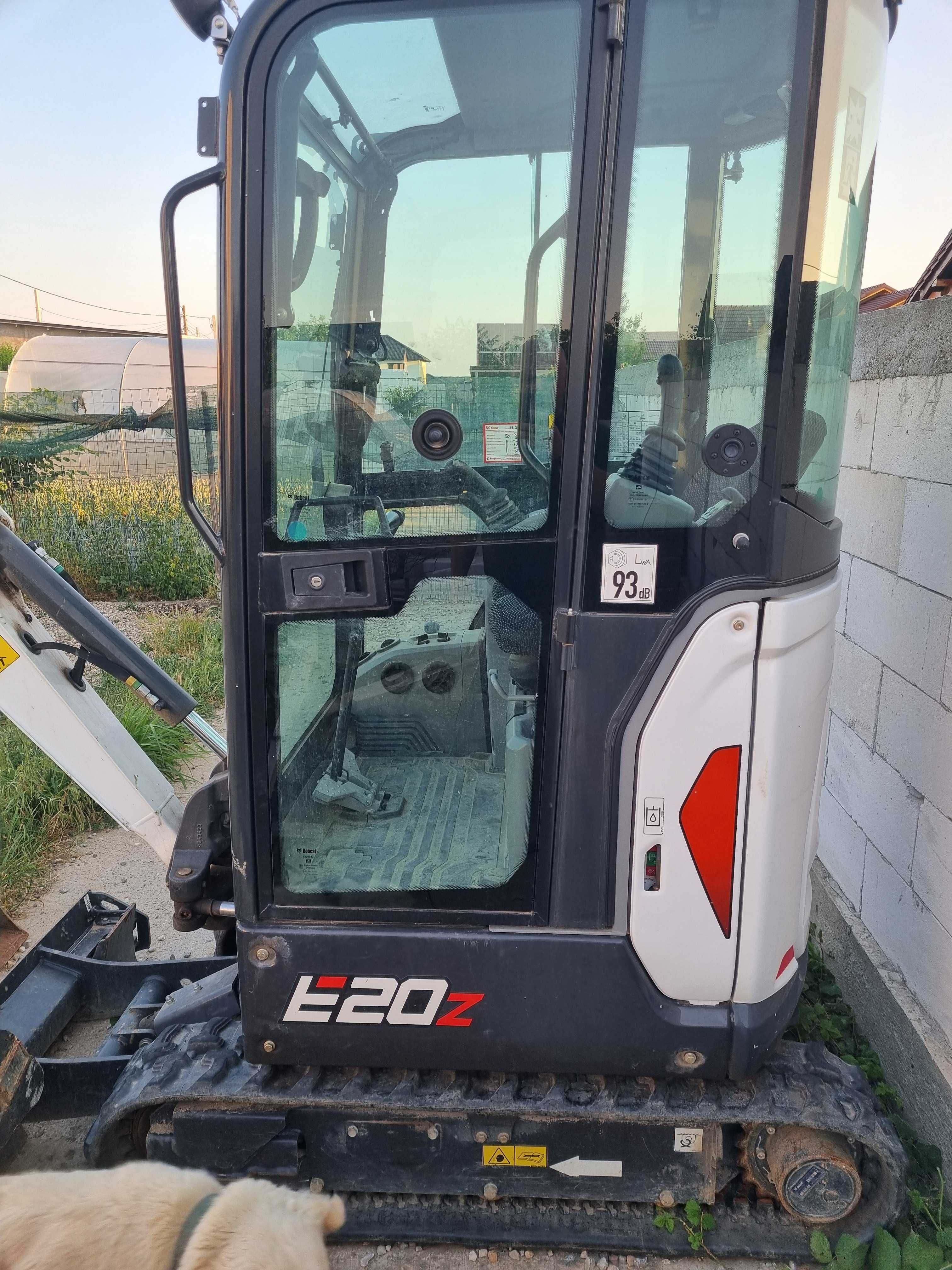 Mini Excavator BobCat E2.0Z