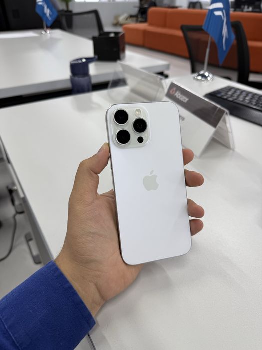 Iphone 16 pro max 256 gb  Silver