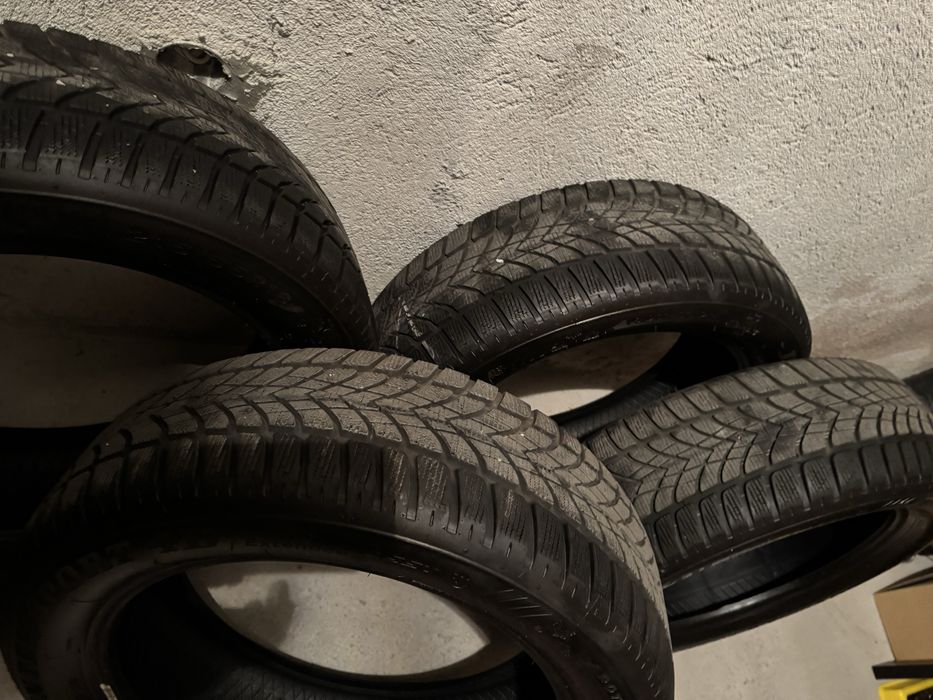 Зимни гуми DUNLOP 215/55/18