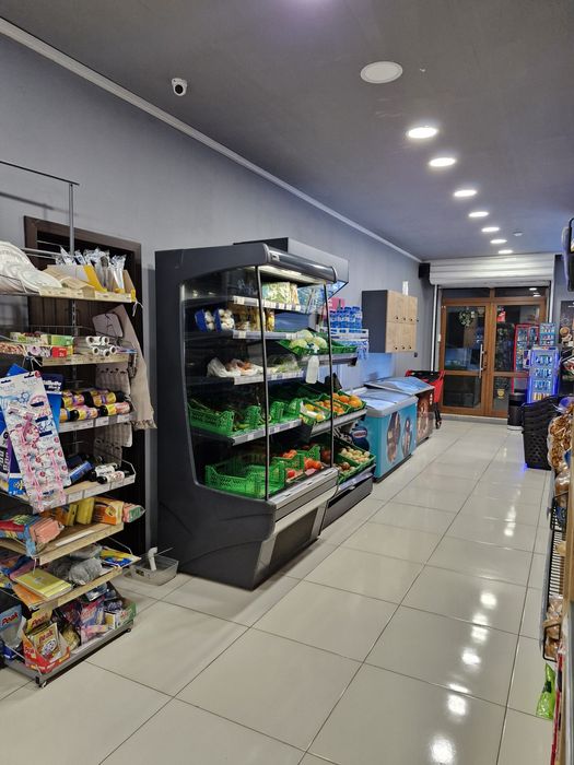 Дава се под наем Магазин в Варна, Възраждане 3 - 220 кв.м за 255 € - Снимка #2