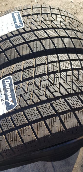 НОВИ ЗИМНИ-20цола-"спорт пакет-285/45-255/50-"GRIPMAX"-с монтаж и бала