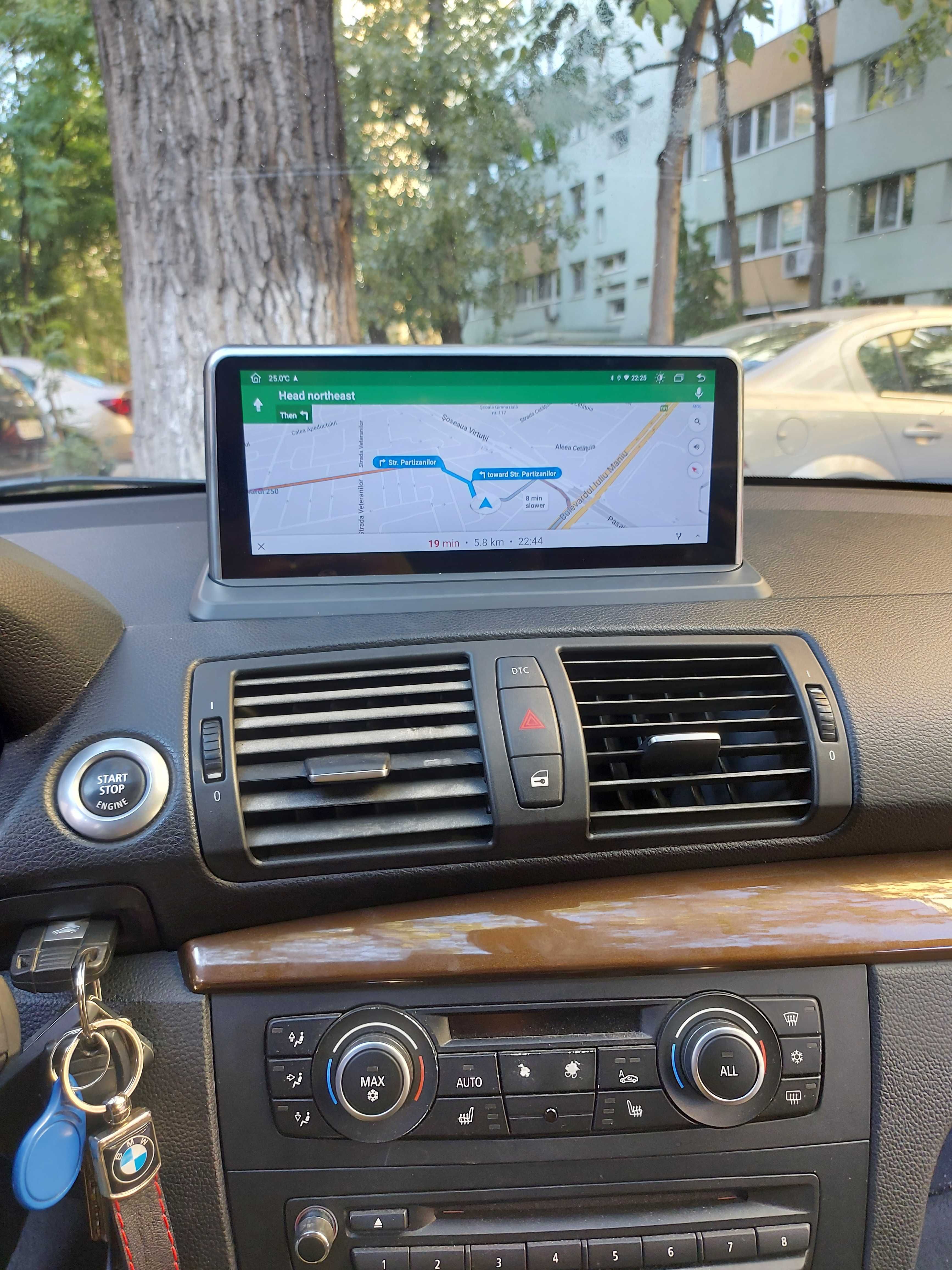 Navigatie android Carplay BMW seria 1 e87 YouTube Waze GPS