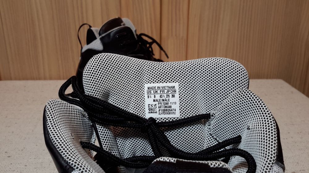 Adidasi Adidas nr 43 1/3