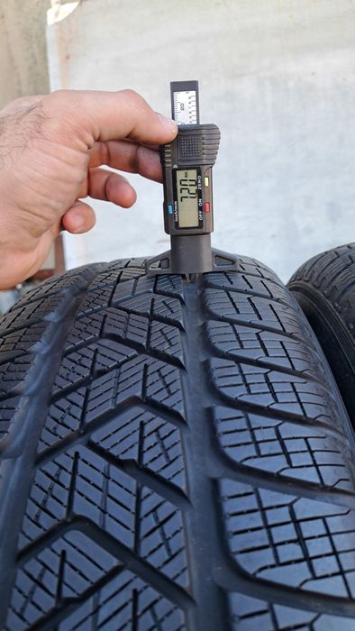 Зимни гуми 225 65 17 Pirelli