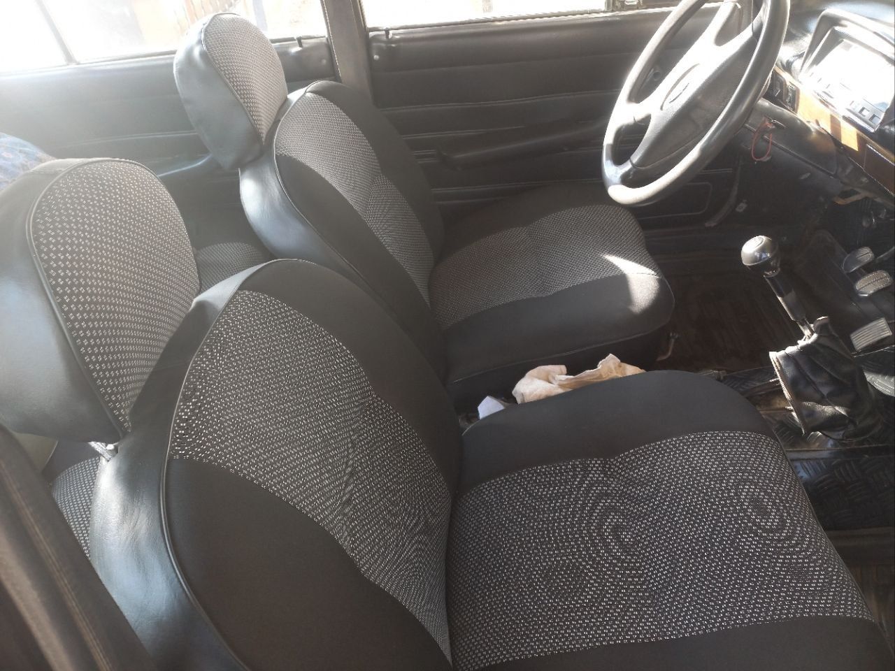 Vaz 2101 sotiladi