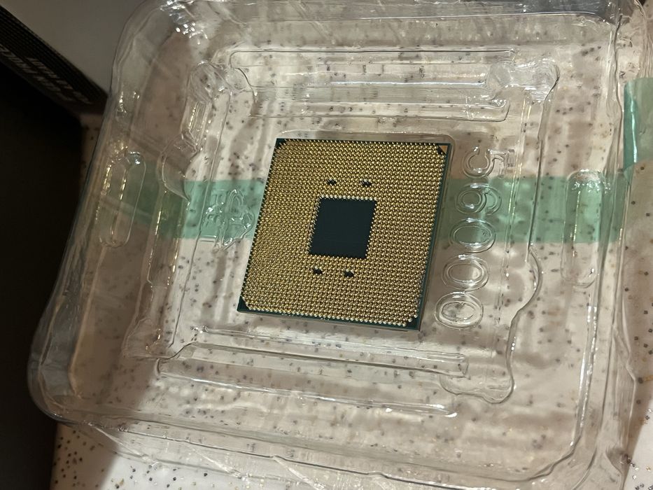Ryzen 3700x ,Wraith prism