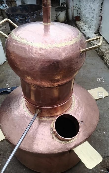 Vând cazane de țuică din cupru alimentar