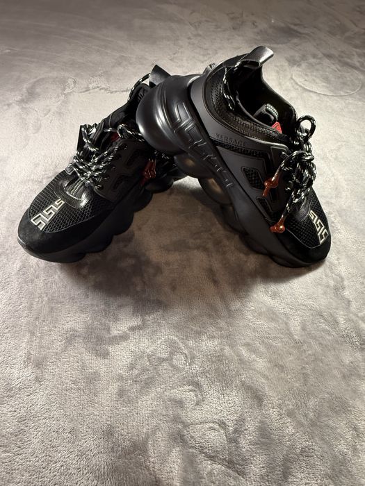 Versace Chain Reaction