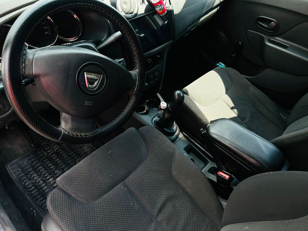 Dacia Logan 2015