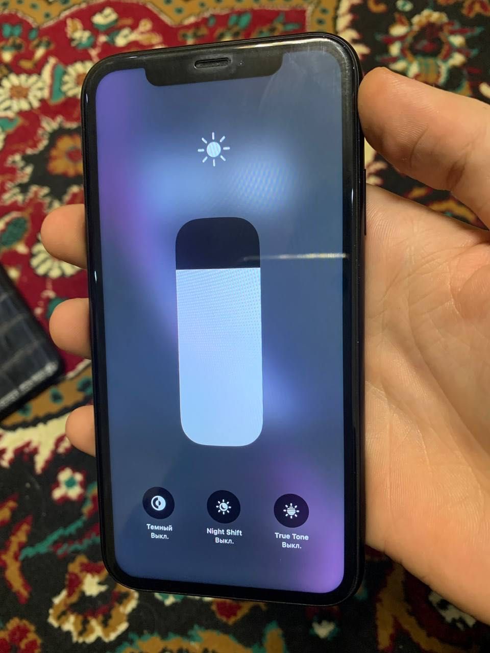 Iphone xr yomksti 85% joyi 64tali