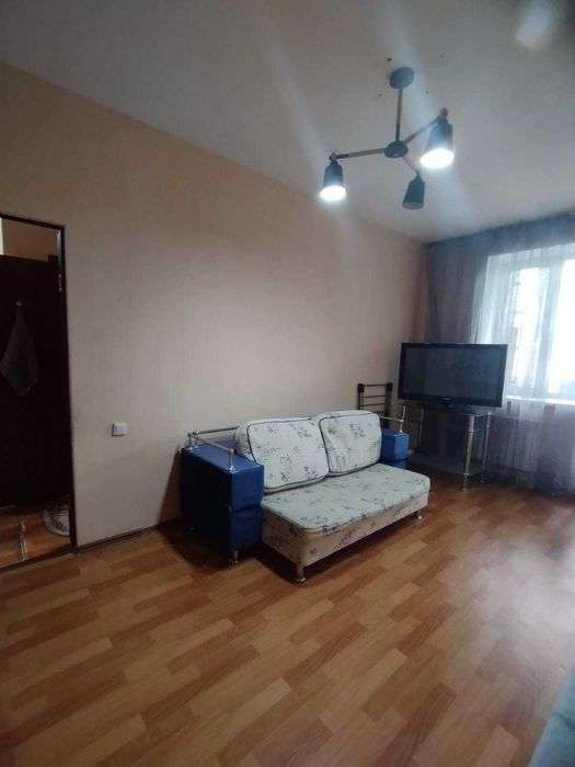 Продам 1комн Юнис