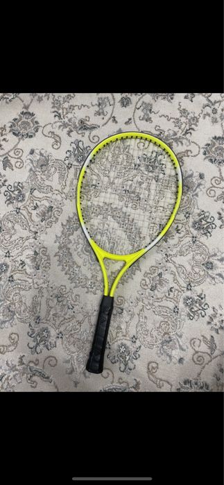 Продам ракетку для тенниса