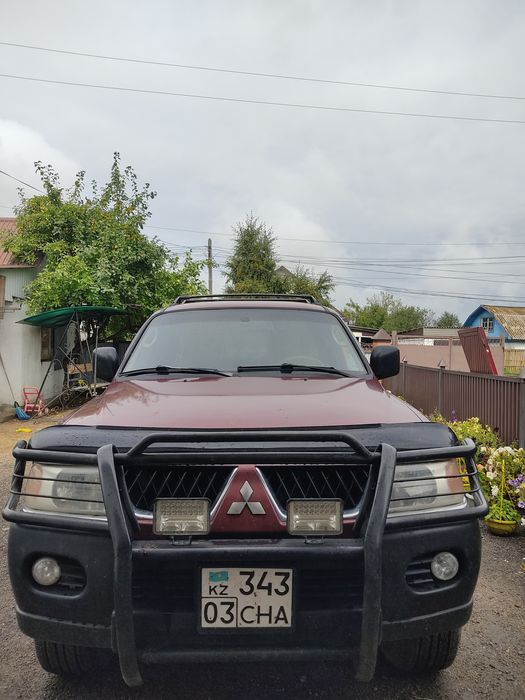 Mitsubishi Montero Sport 2000 г.в.
