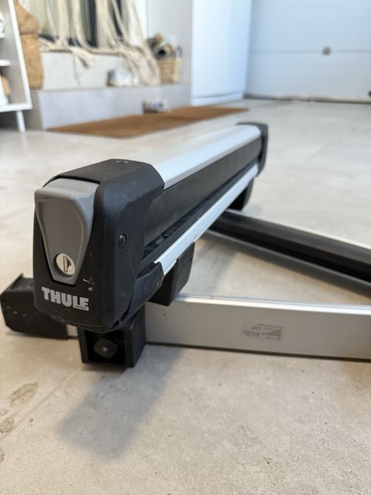 Suport schiuri Thule SnowPack TH732400 Montare Bare Transversale