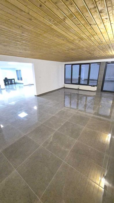 Spatiu comercial Tatarasi