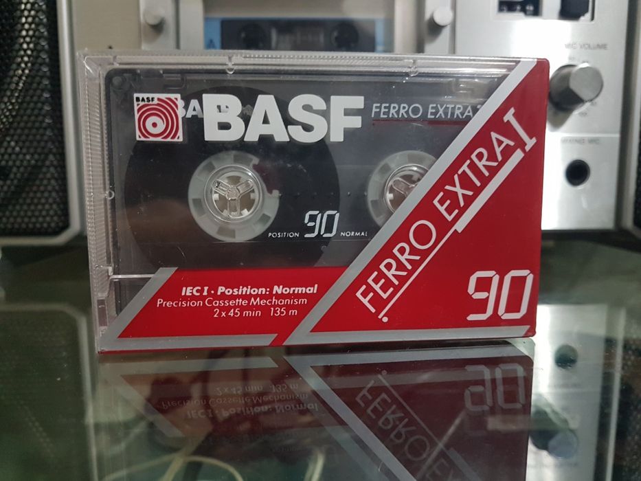 BASF  ferro extra1  90мин аудио кассета