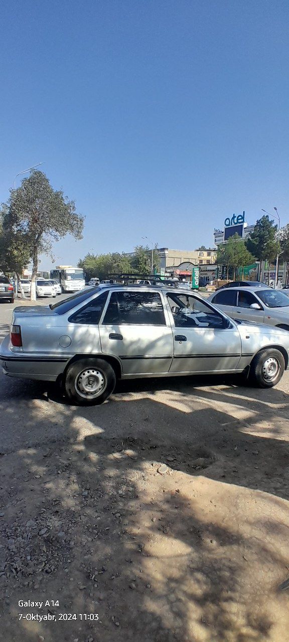 Srochna
2008 yil 
Probegi 177000 km
Old ung krilloda kraska tegkan
Nex