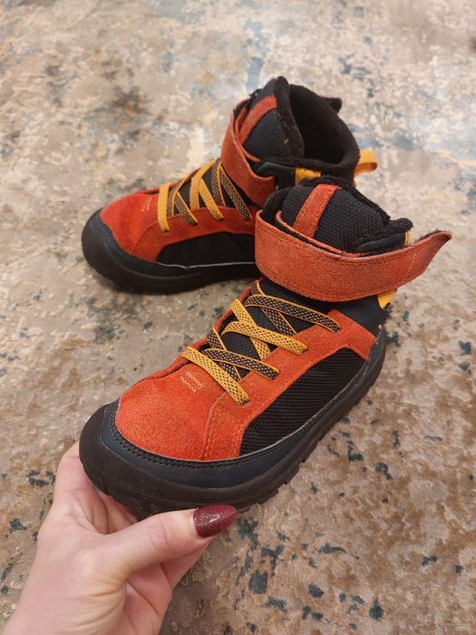 Ghete Quechua mărime 31. Piele naturala