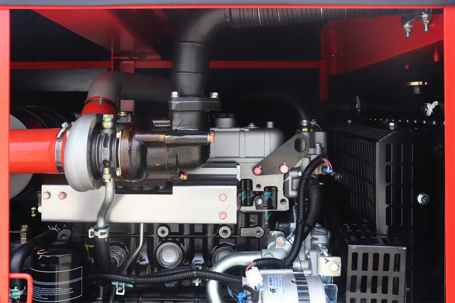 41 KVA / 33 KW  тихи ТРИФАЗНИ  Генератори с Дизелов двигател ISUZU