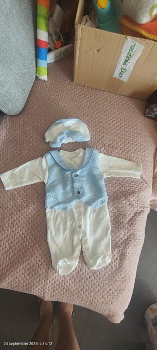 Salopeta eleganta bebe tip costumaș