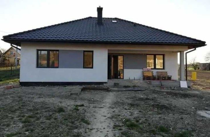 Case pe structura metalica