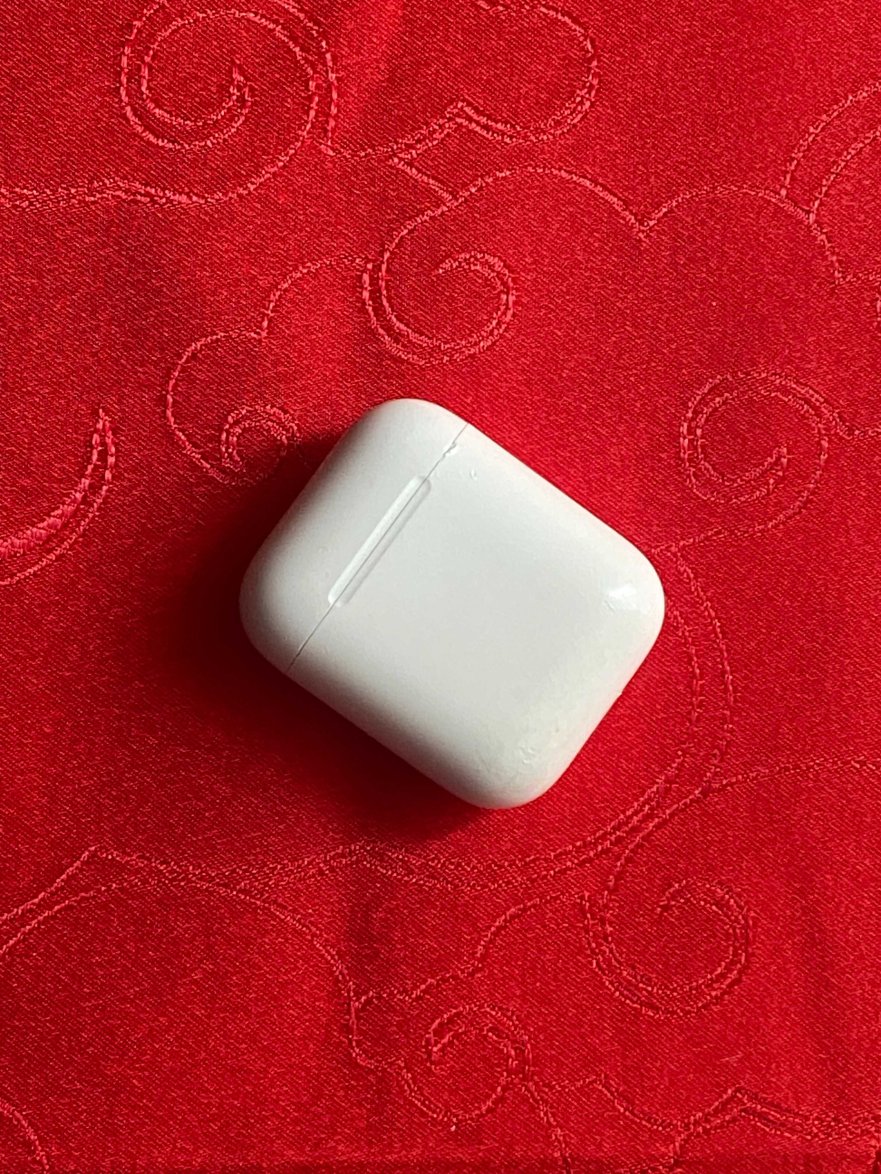 cutie de incarcare apple airpods model A1602