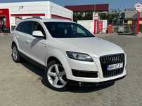 Audi Q7 4,2 tdi 2010 facelift S-Line 7 locuri accept variante !
