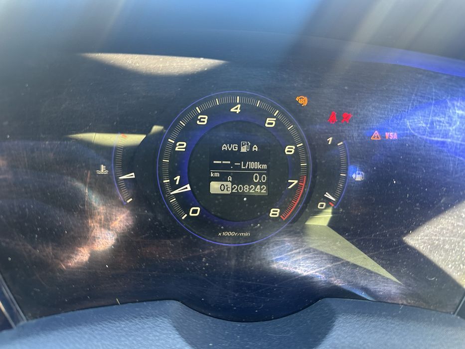 Honda Civic 1.8 v-tec на части.!