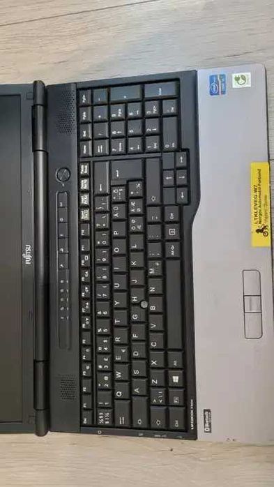 Topcase + touchpad laptop Fujitsu Lifebook E752