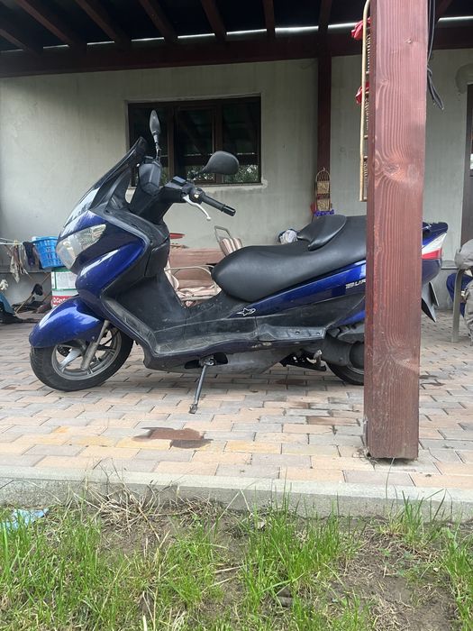 Suzuki Burgman 200