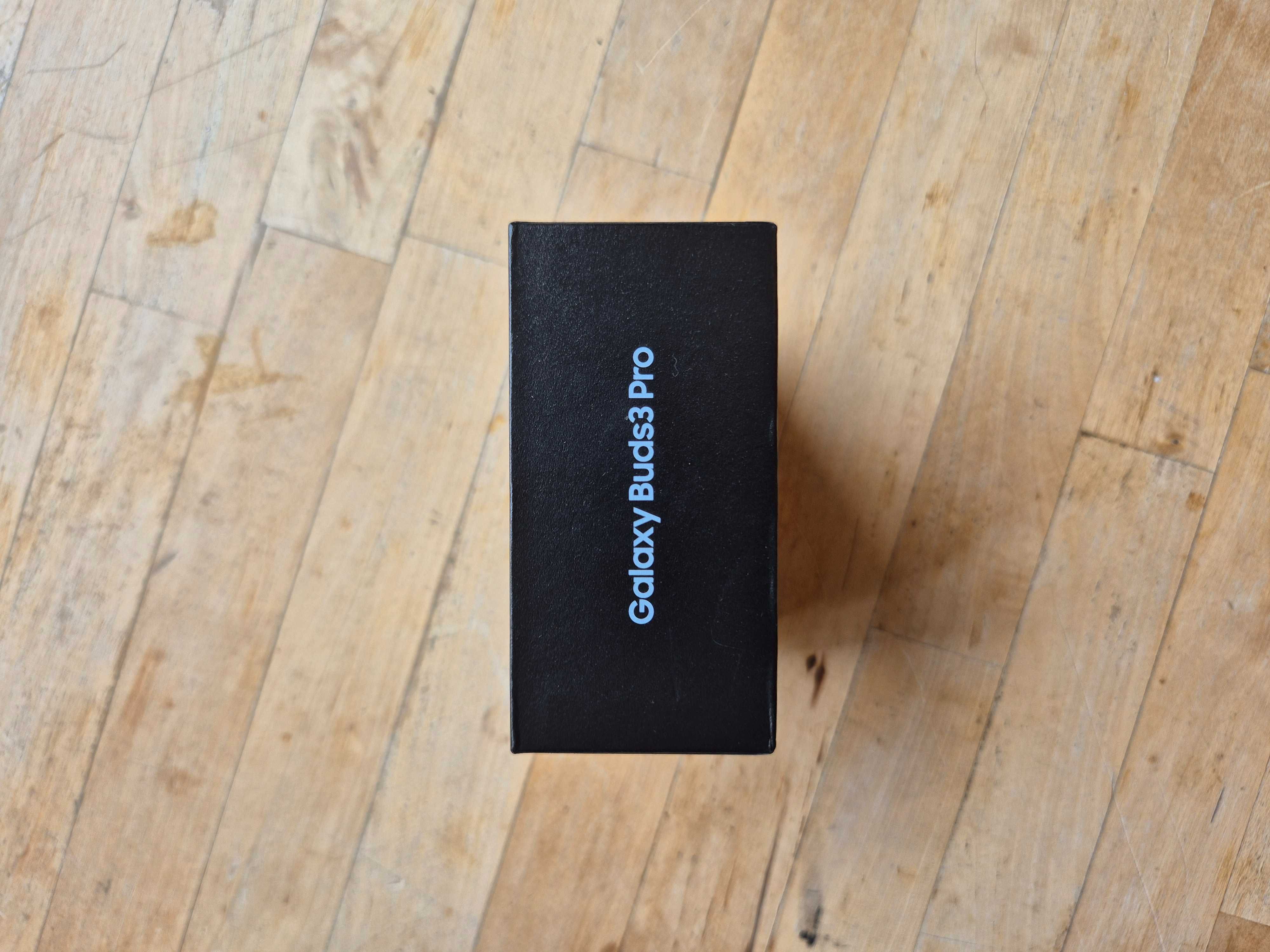 Продавам Samsung Galaxy Buds 3 Pro Silver - Неотваряни