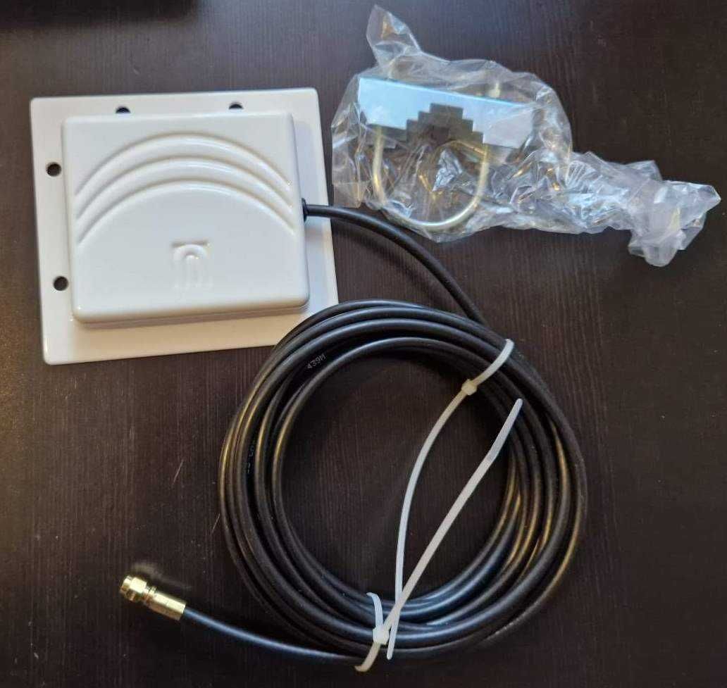 Antena WiFi panel ATK-P1/2.4GHz (8 dB, 3m cablu, SMA RP tată) Dipol