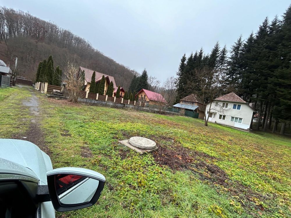 Teren intravilan cu piscină în Satul de vacanță Pădurea Neagră