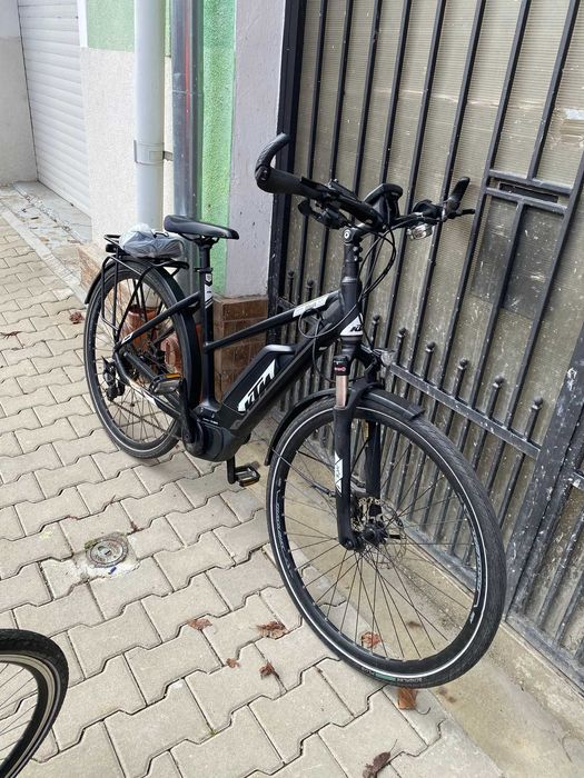 Bicicletă electrică KTM