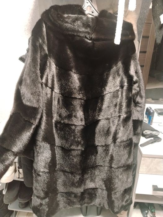 Продам норковуб шубу