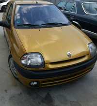 Рено Клио 2 / Renault Clio 2 1.2 58к.с. 1999г. (На части)