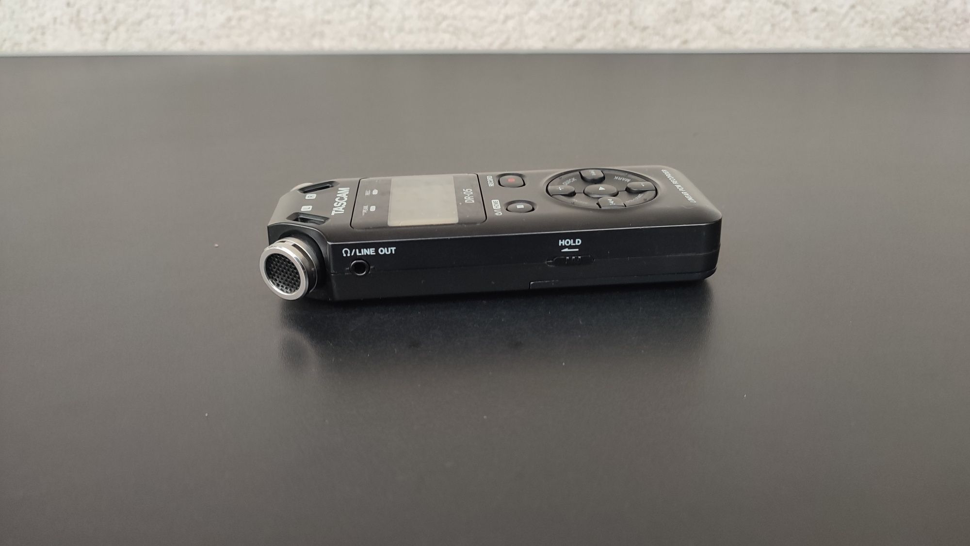 Tascam DR-05 reportofon inregistrare 0450033 linear pcm recorder