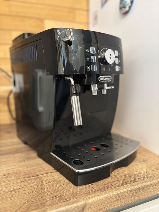 Aparat cafea Delonghi Magnifica S