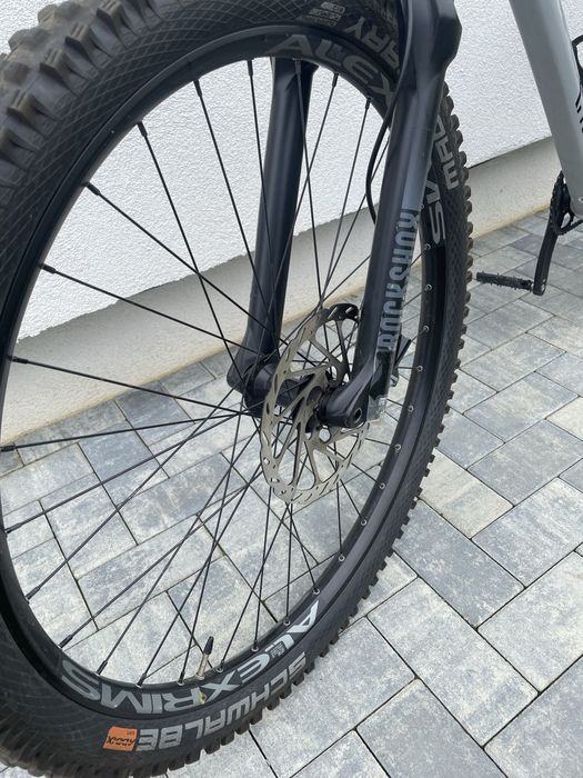 Bicicleta Canyon Stoic 3