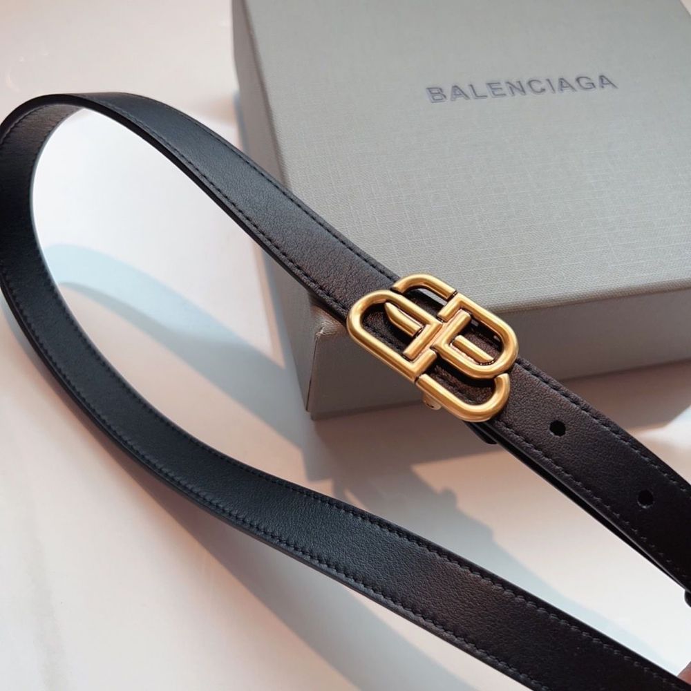 Колани balenciaga gucci