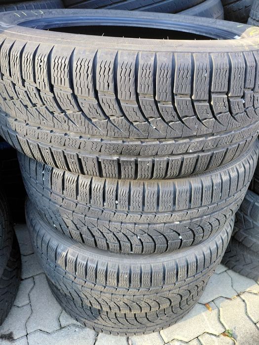 215/50/18" Nokian 4бр.гуми