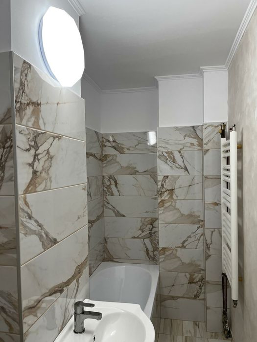 Garsoniera zona Velenta