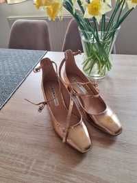 Pantofi Zara 38 roz/auriu