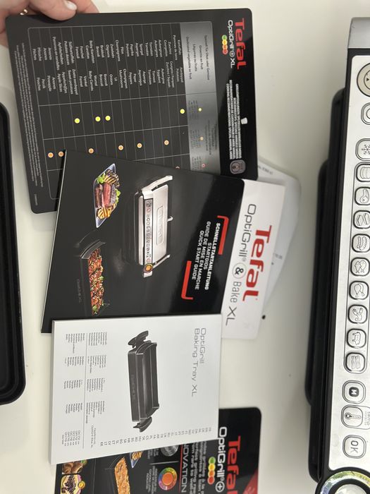 Tefal Optigrill + XL (4persoane) + tava de copt si caiet retete NOU