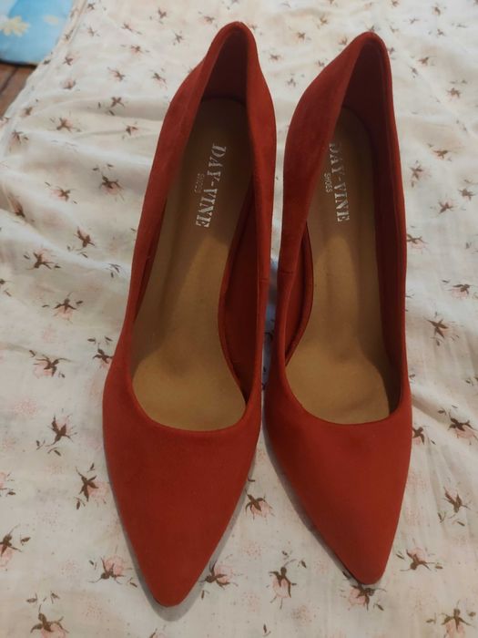 pantofi ocazie stileto m 41 noi,balerini piele M 37