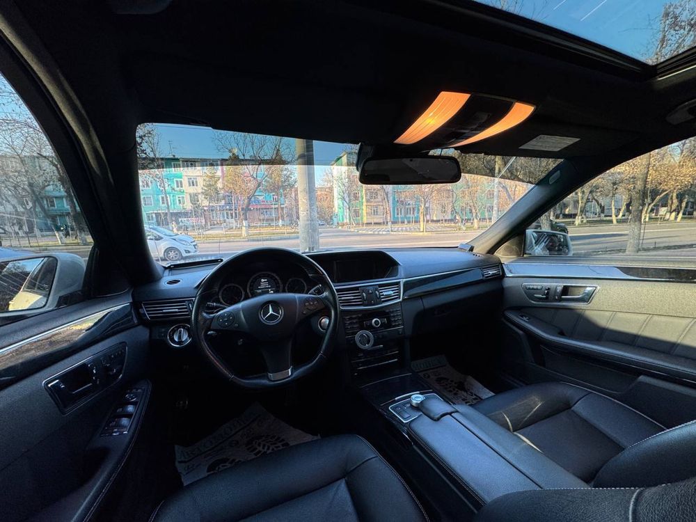 Mercedes Benz E350 (W212) - AMG Line 2010 (Японка)